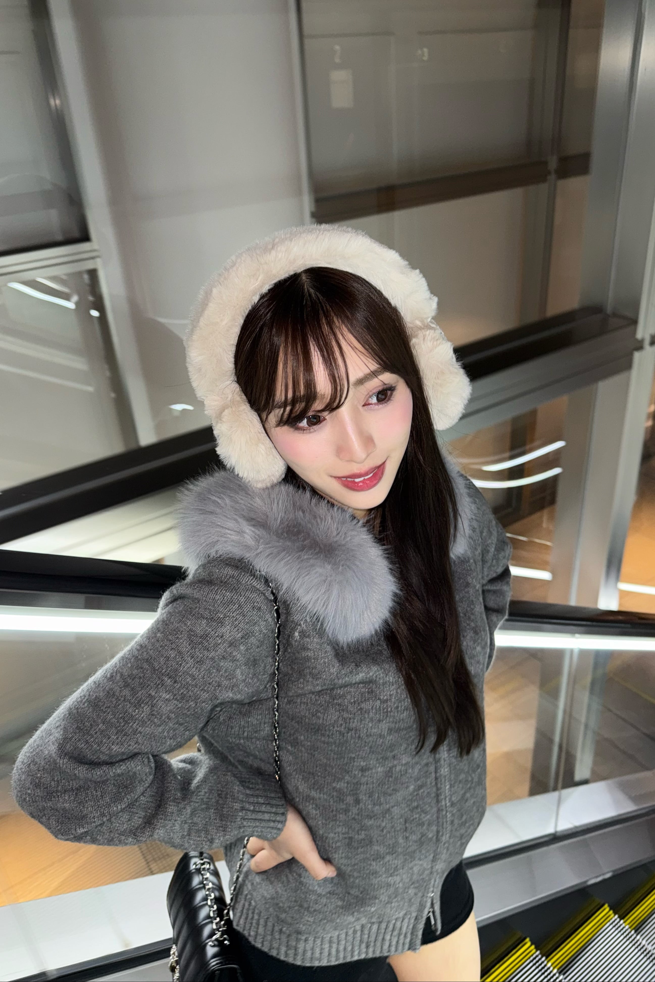 フードファージップニット KR13493