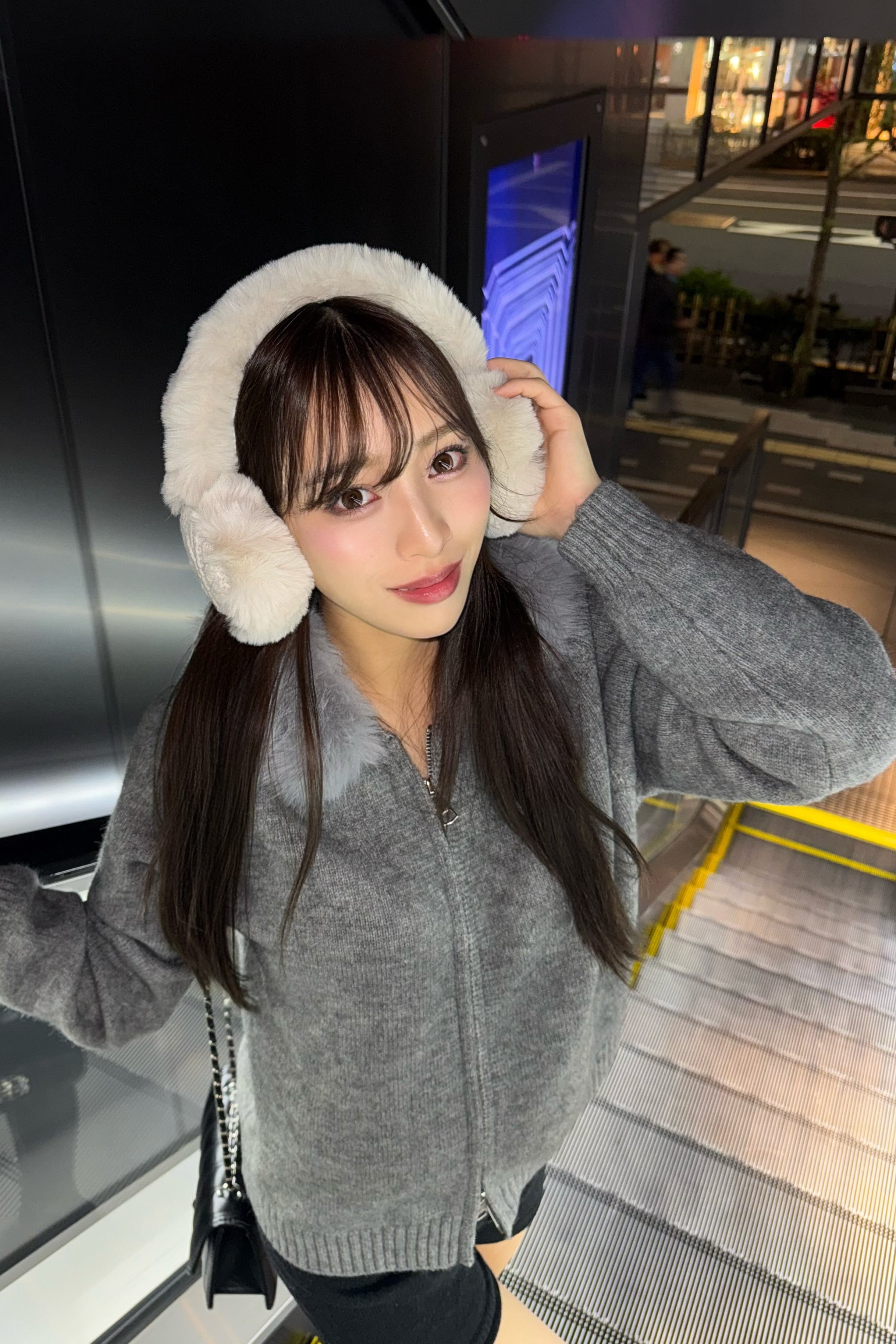 フードファージップニット KR13493