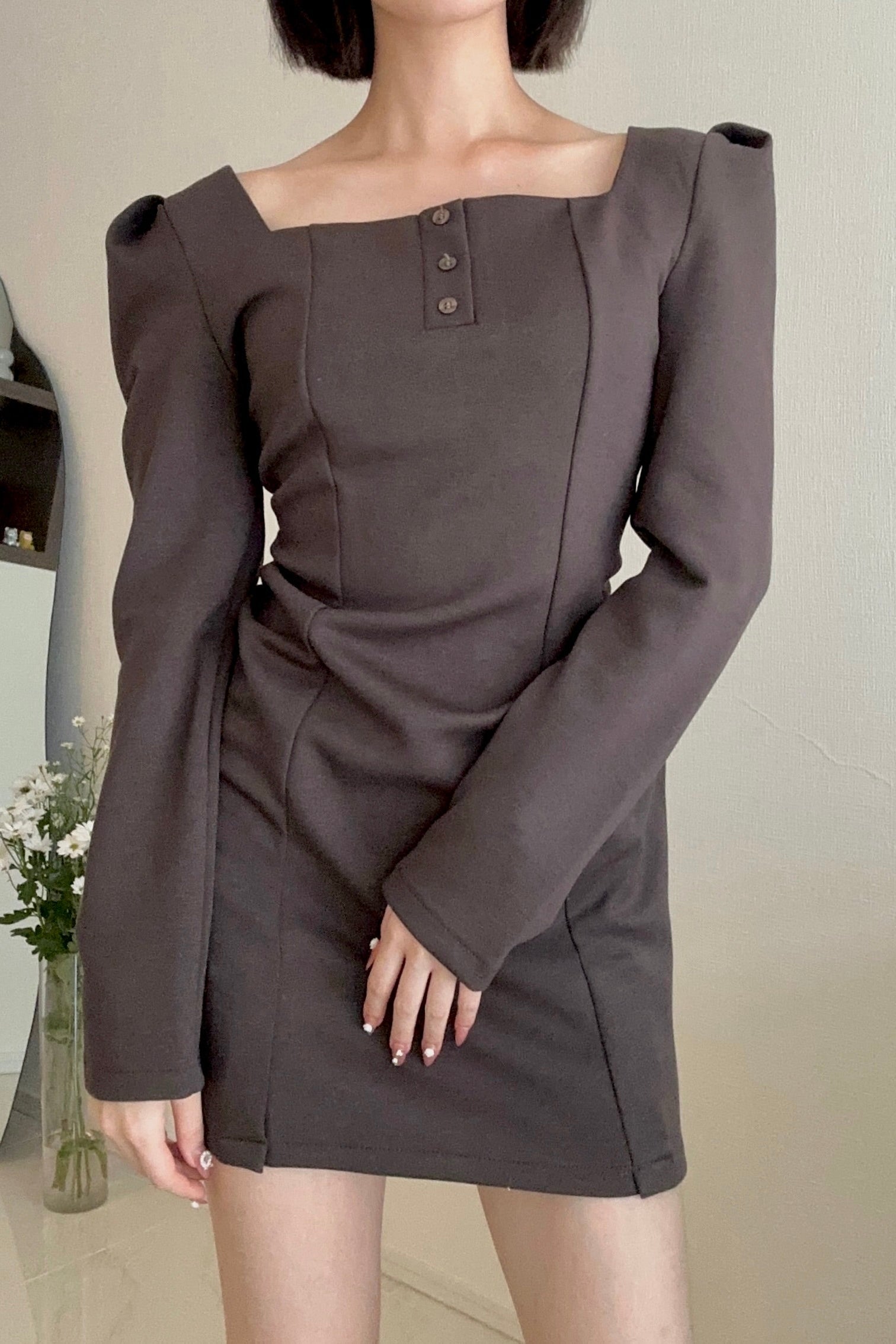 スクエアボタンタイトワンピース KR13476