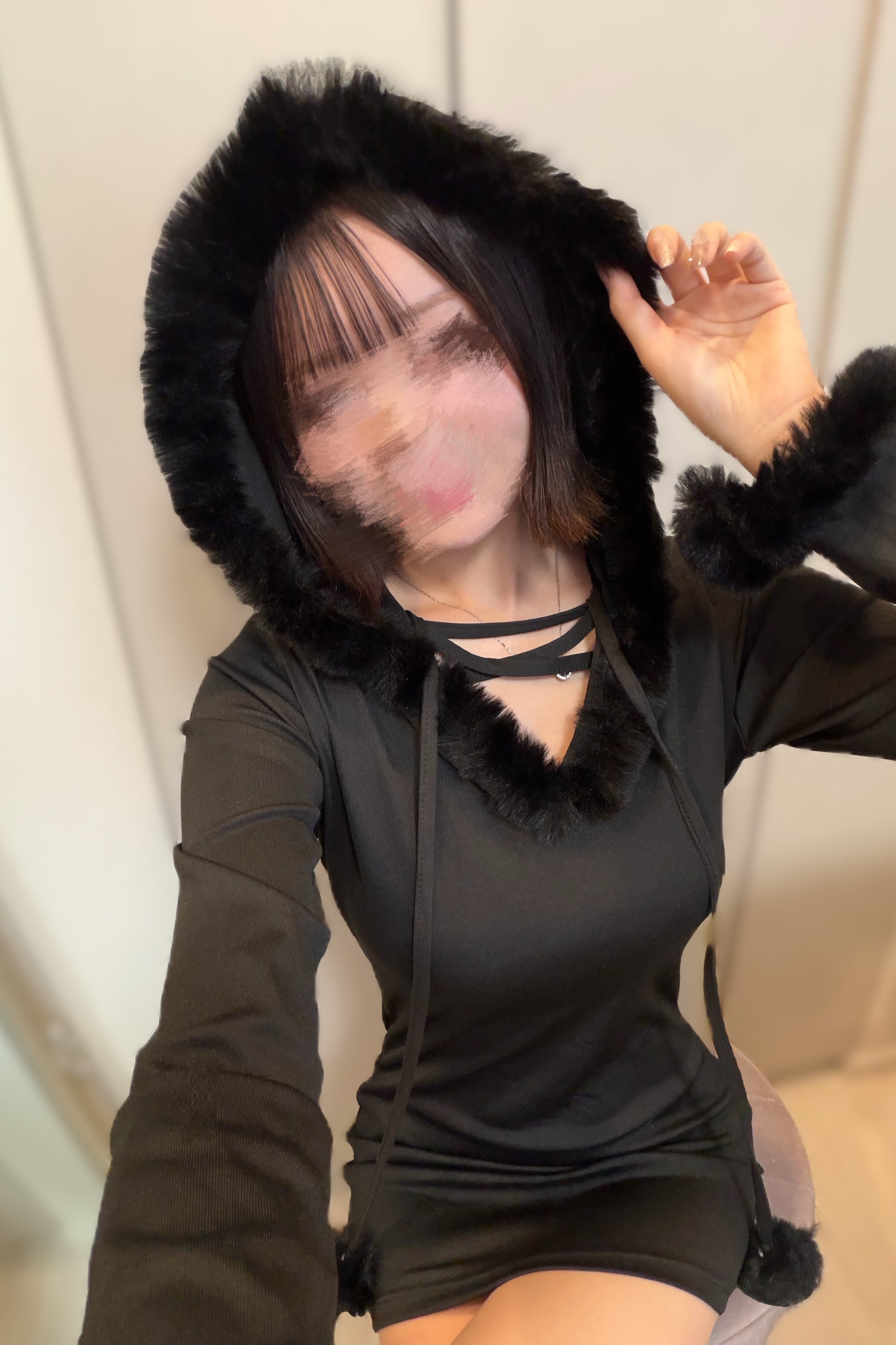 ファーフーディタイトワンピース KR12677