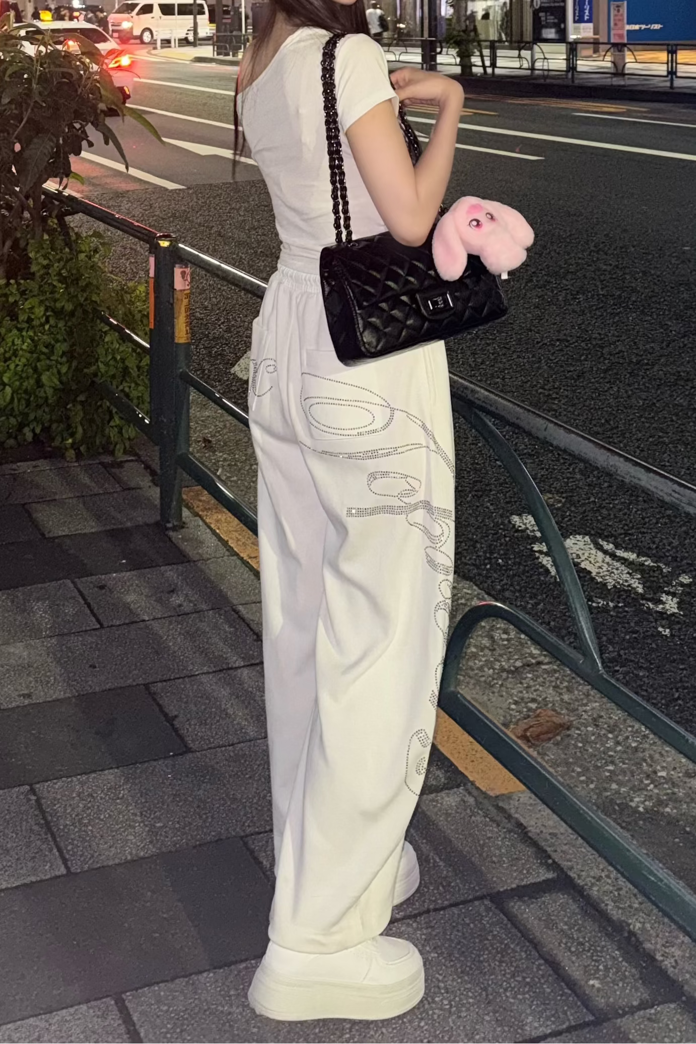 ラインストーンレタリングワイドスウェットパンツ KR15571