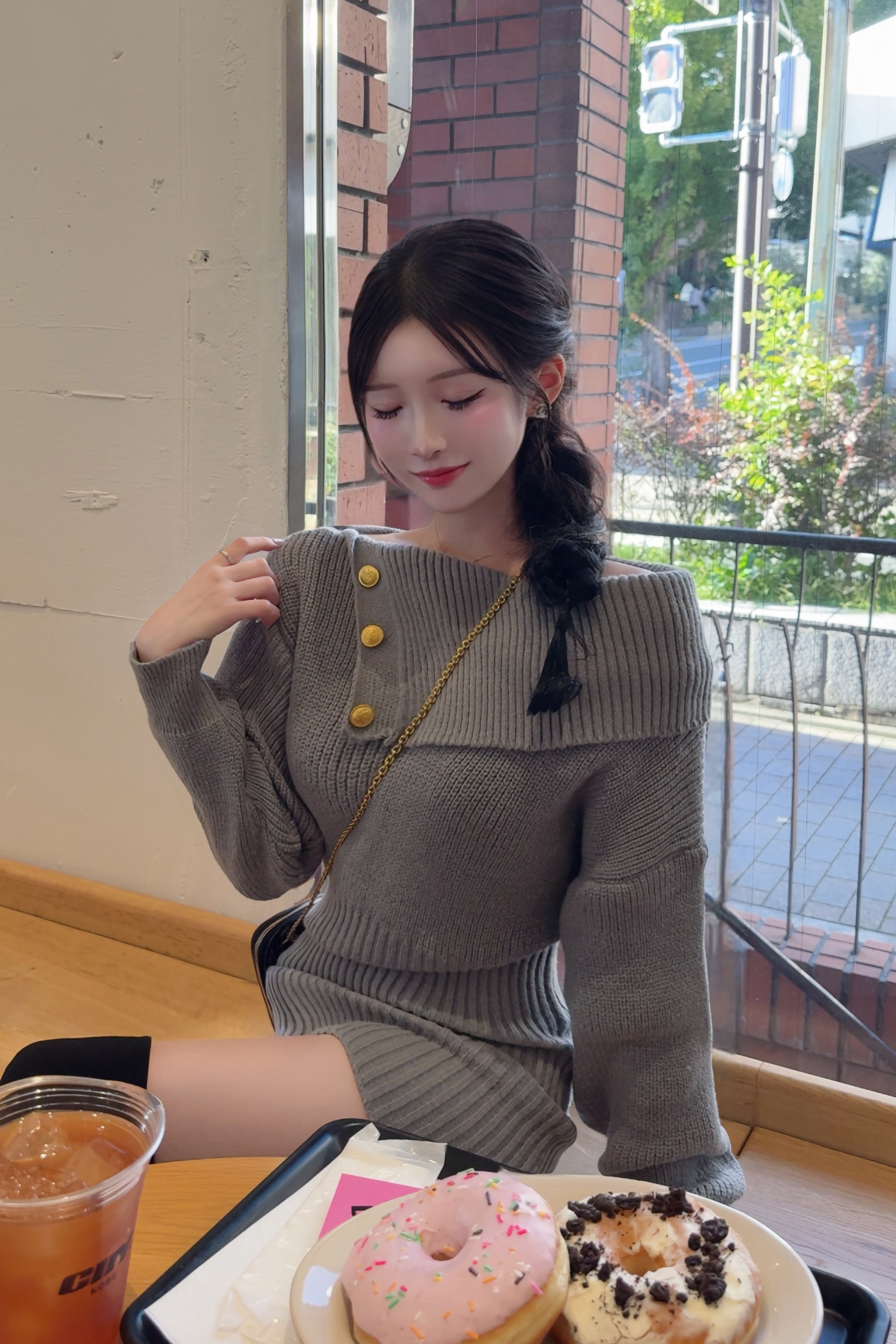 オフショルボタンデザインワンピース KR12838