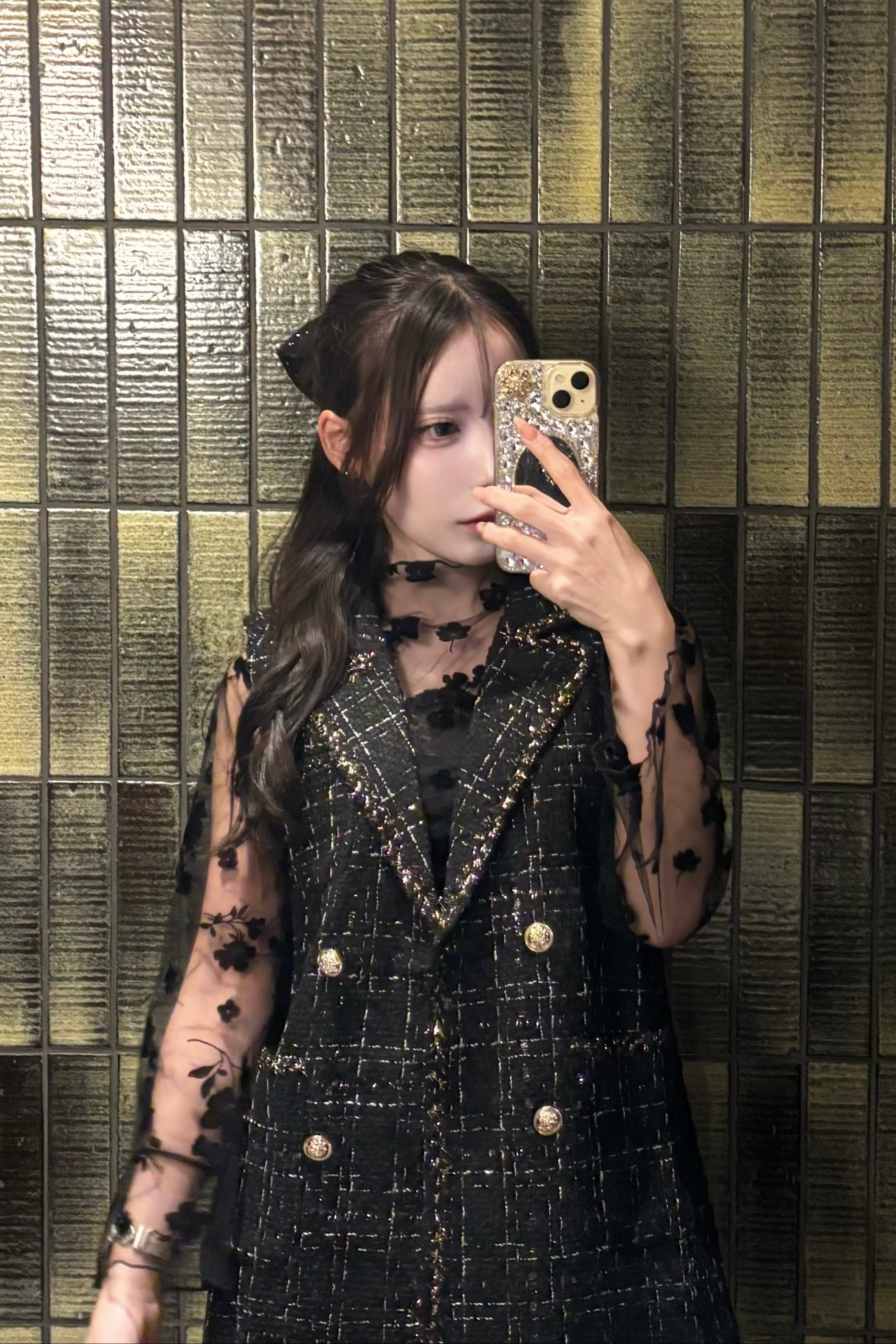 maisonspecial ブラックツイードベスト ハートボタン付き パール調ボタンツイードベスト | レディースファッション通販 - DHOLIC