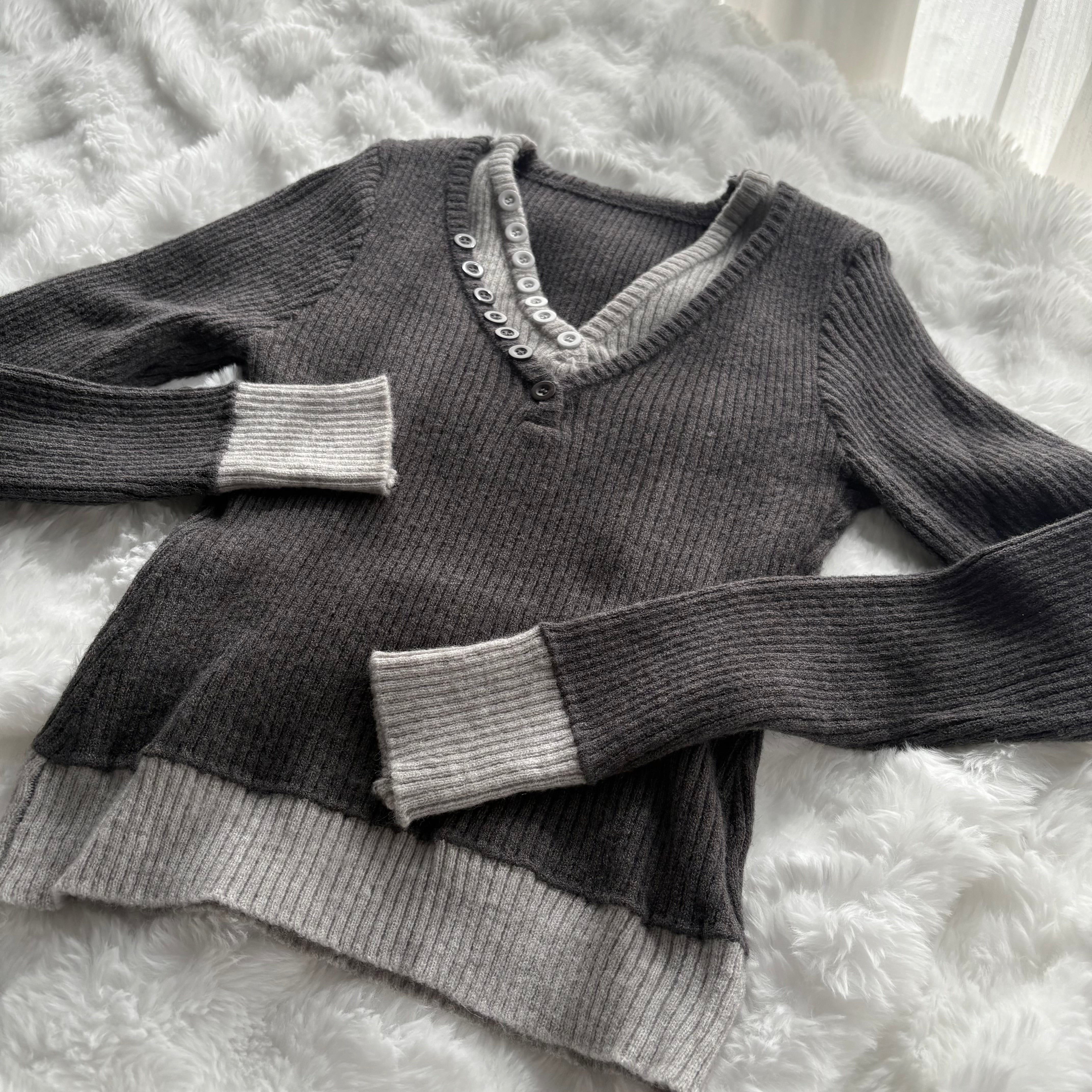 Vネックレイヤードニット KR13651