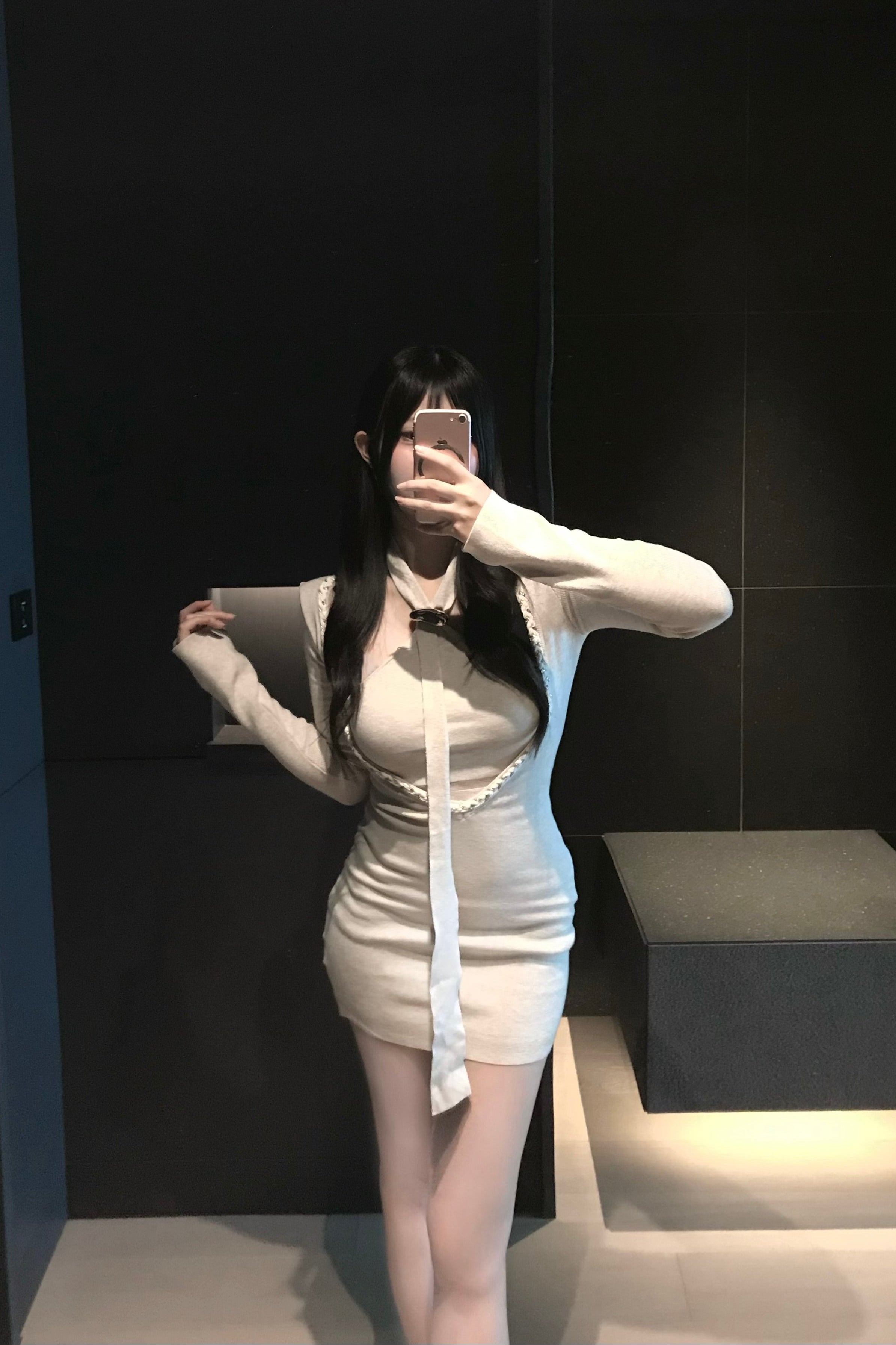 レーストリムネックデザインワンピース KR13500