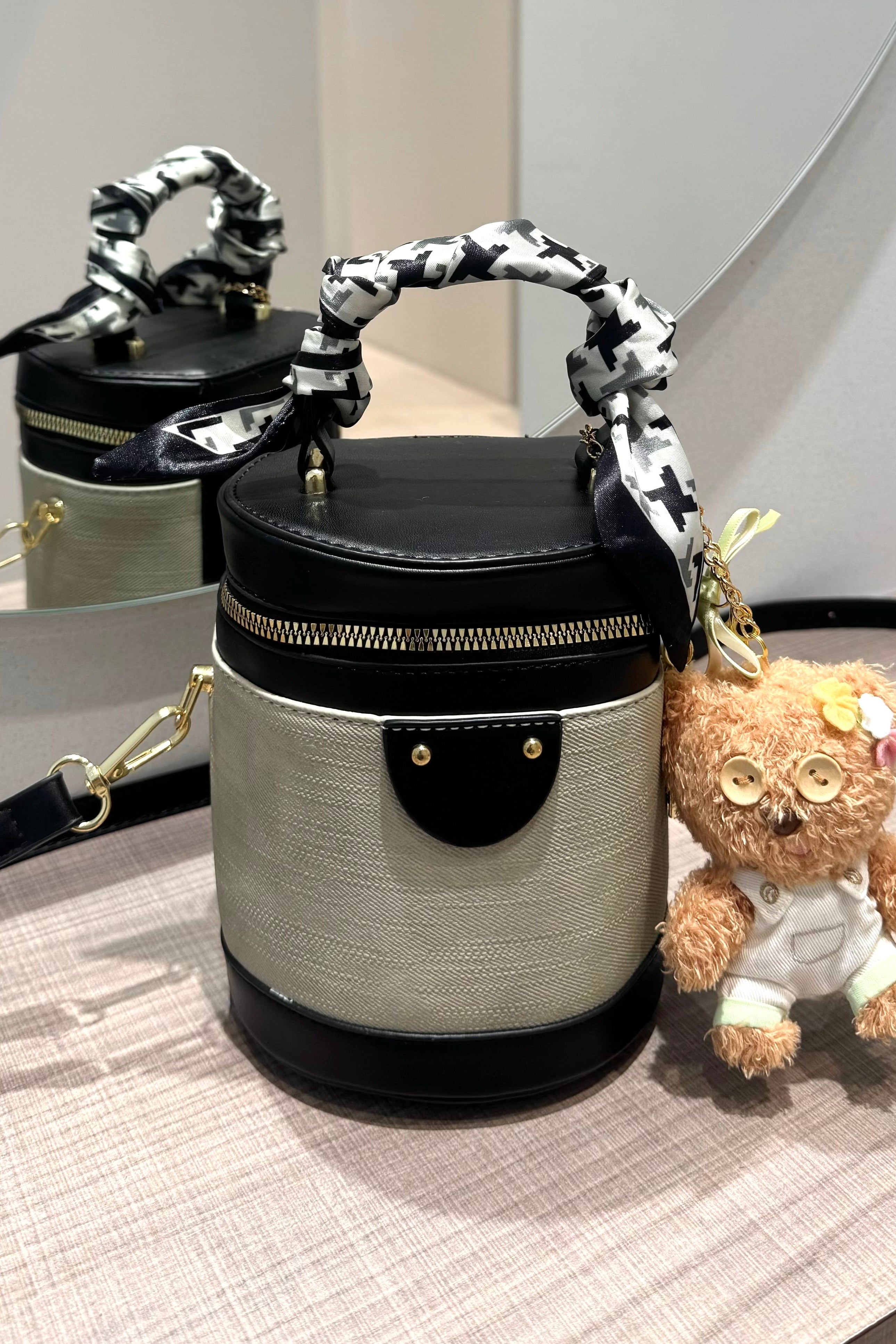 ミニショルダーバッグ KR12559