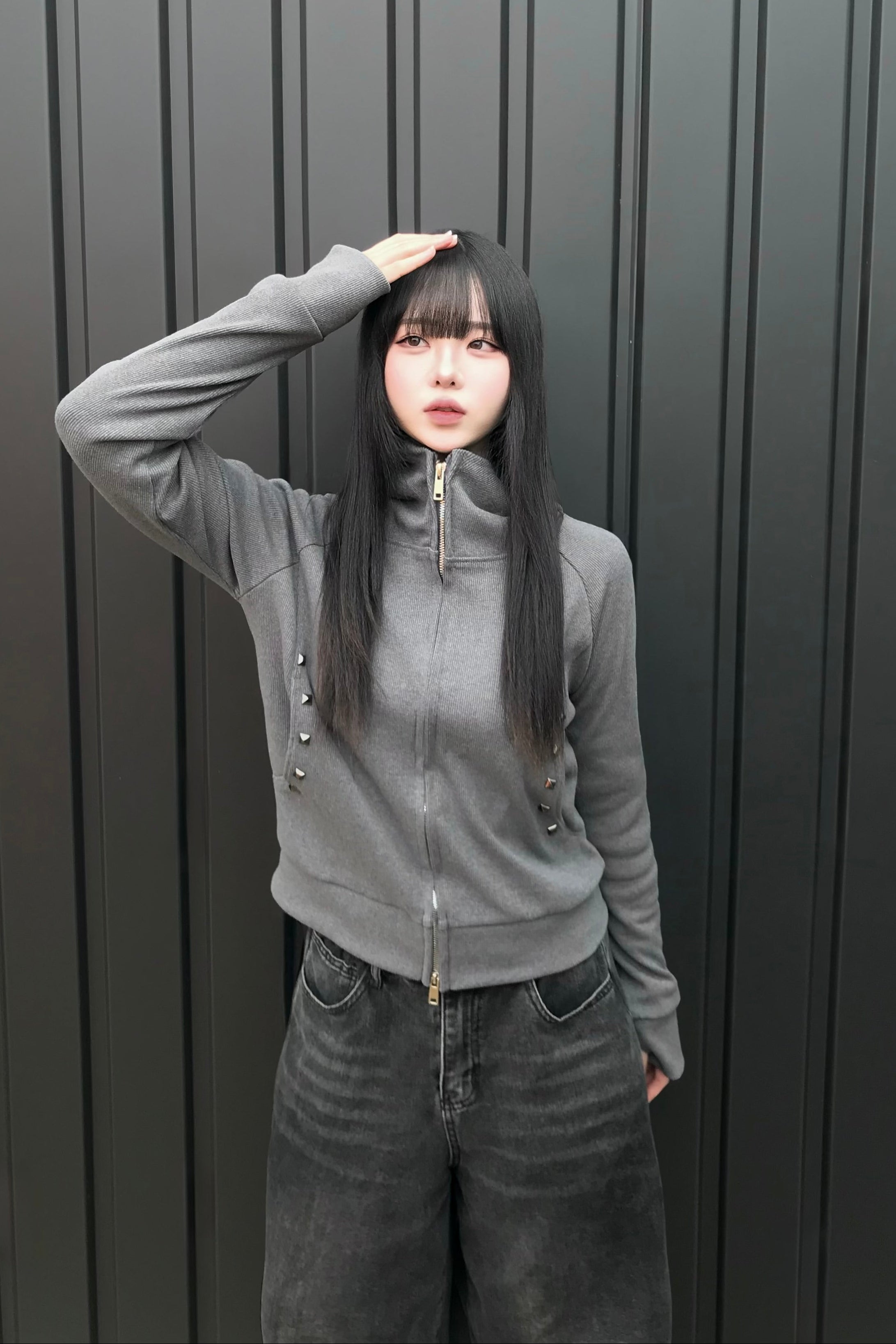 スタッズジップアップパーカー KR13437