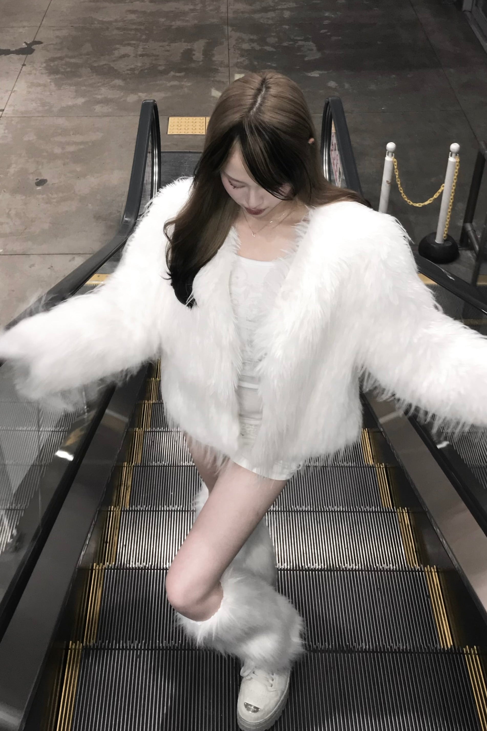 フェイクファーショートジャケット KR13135