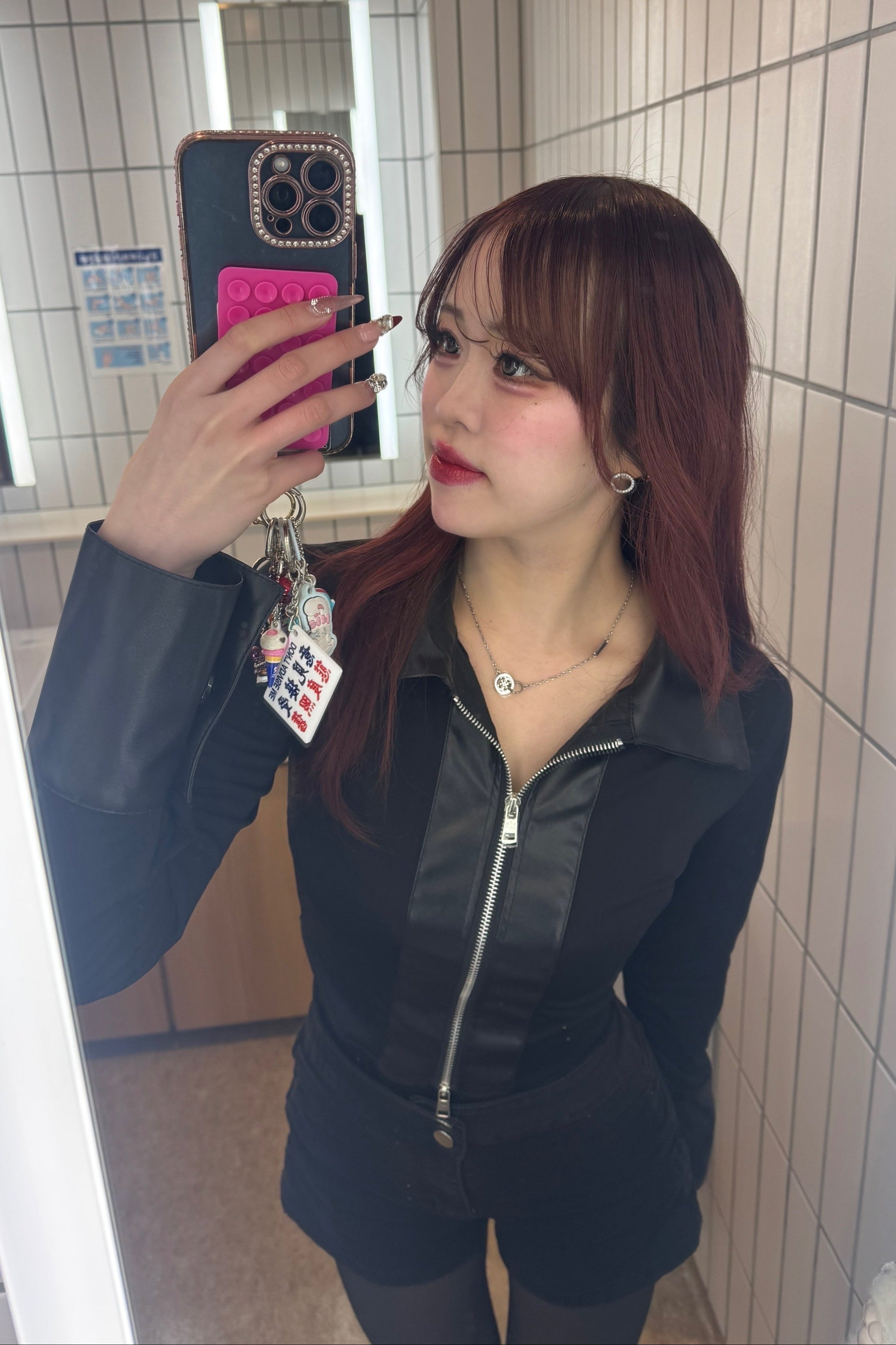 タイトレザージップトップス KR13537