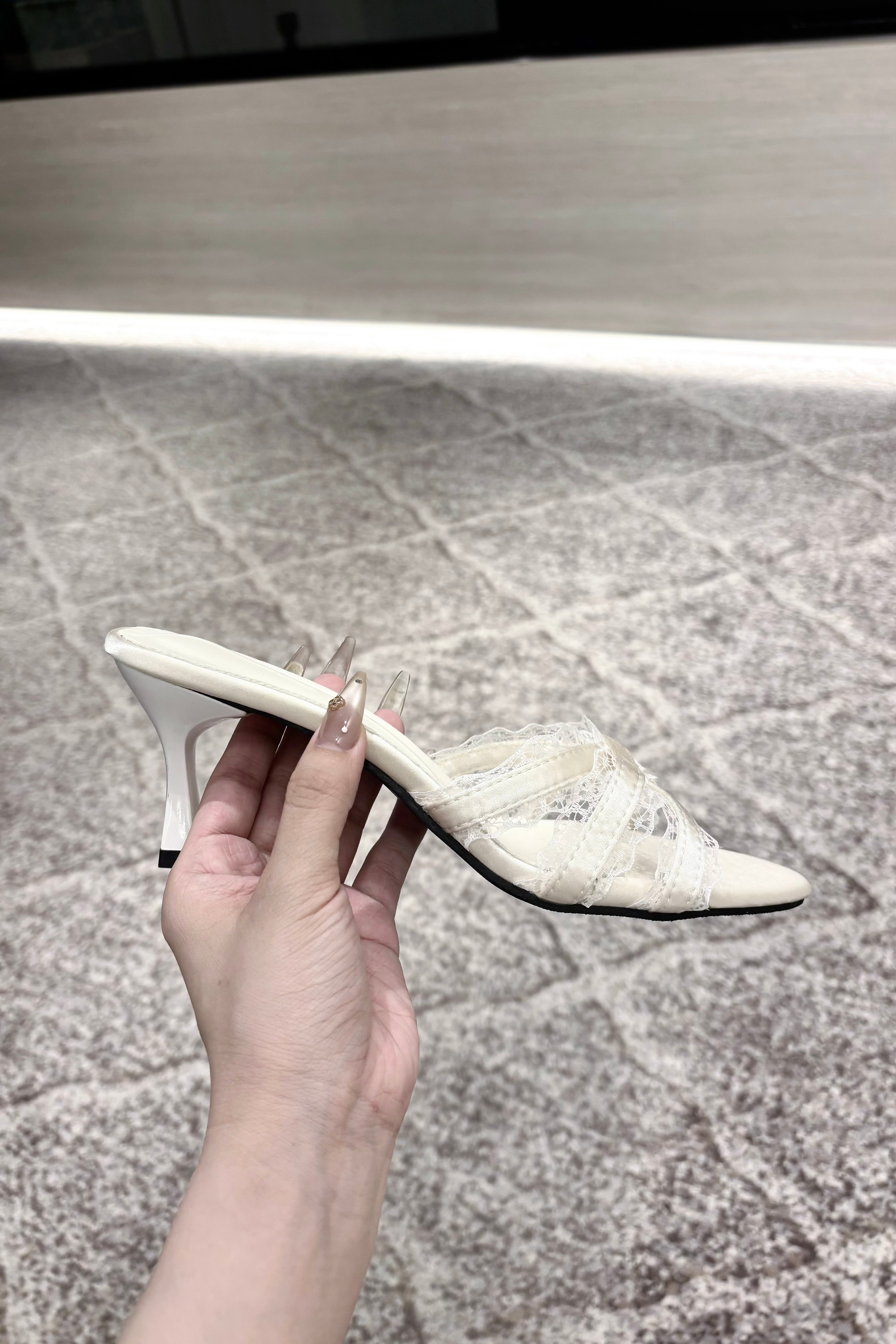 クロスレースヒール KR15439