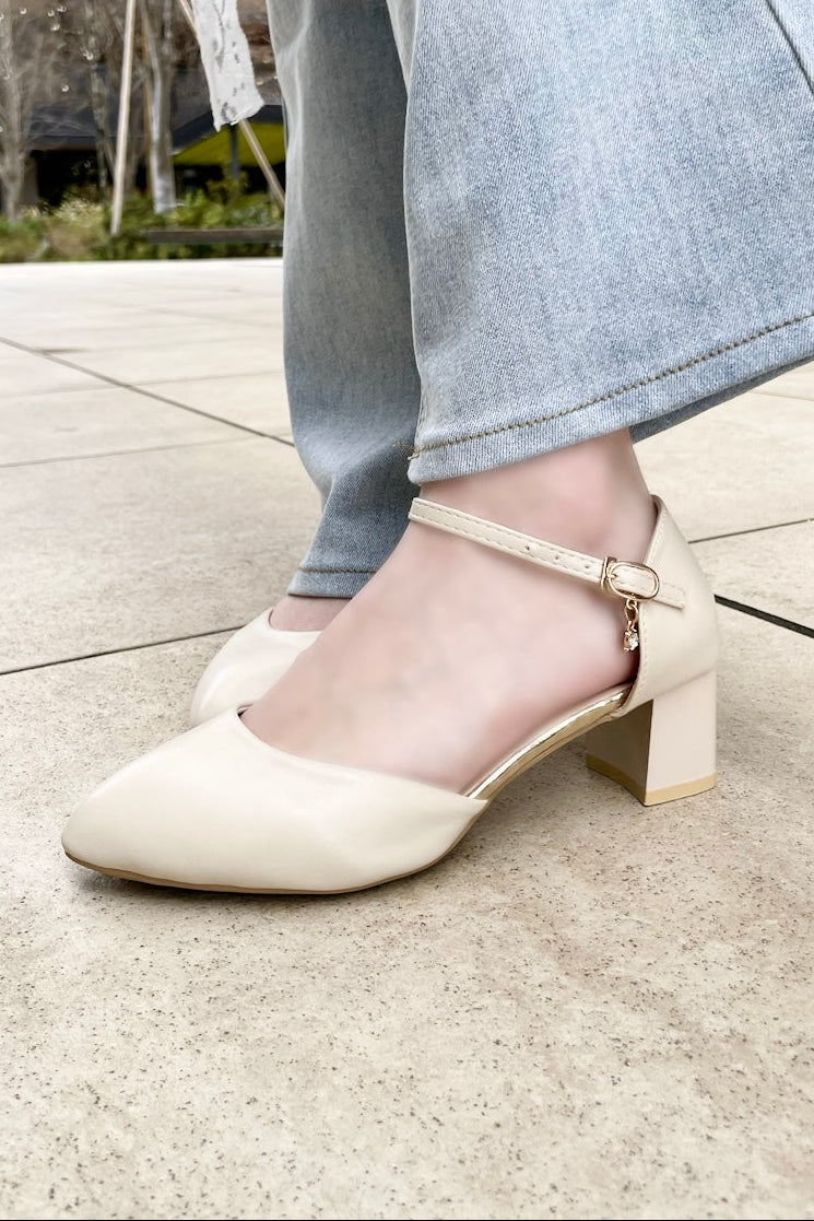 シンプルベルトパンプス KR14448