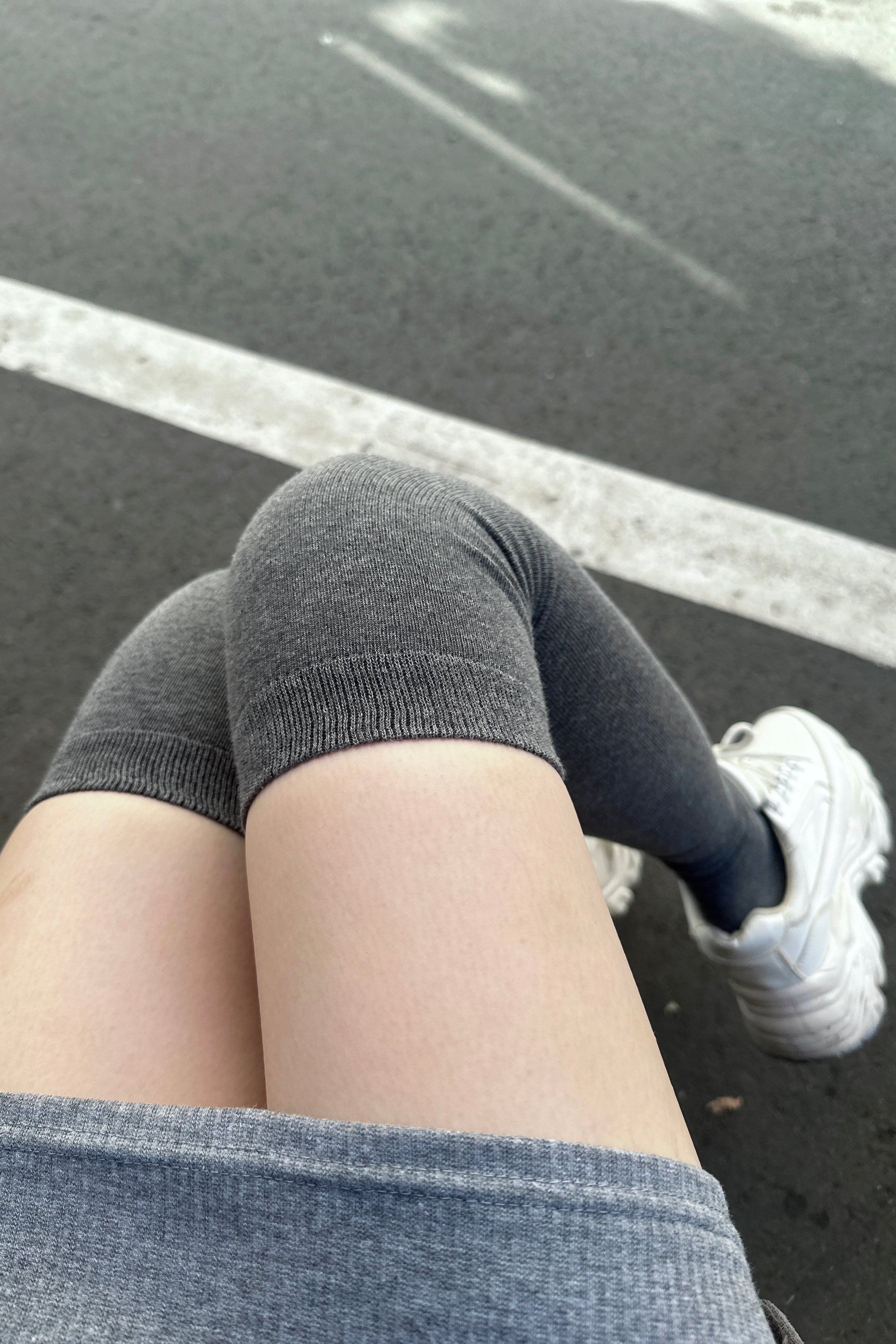 シンプルニーハイソックス KR13736