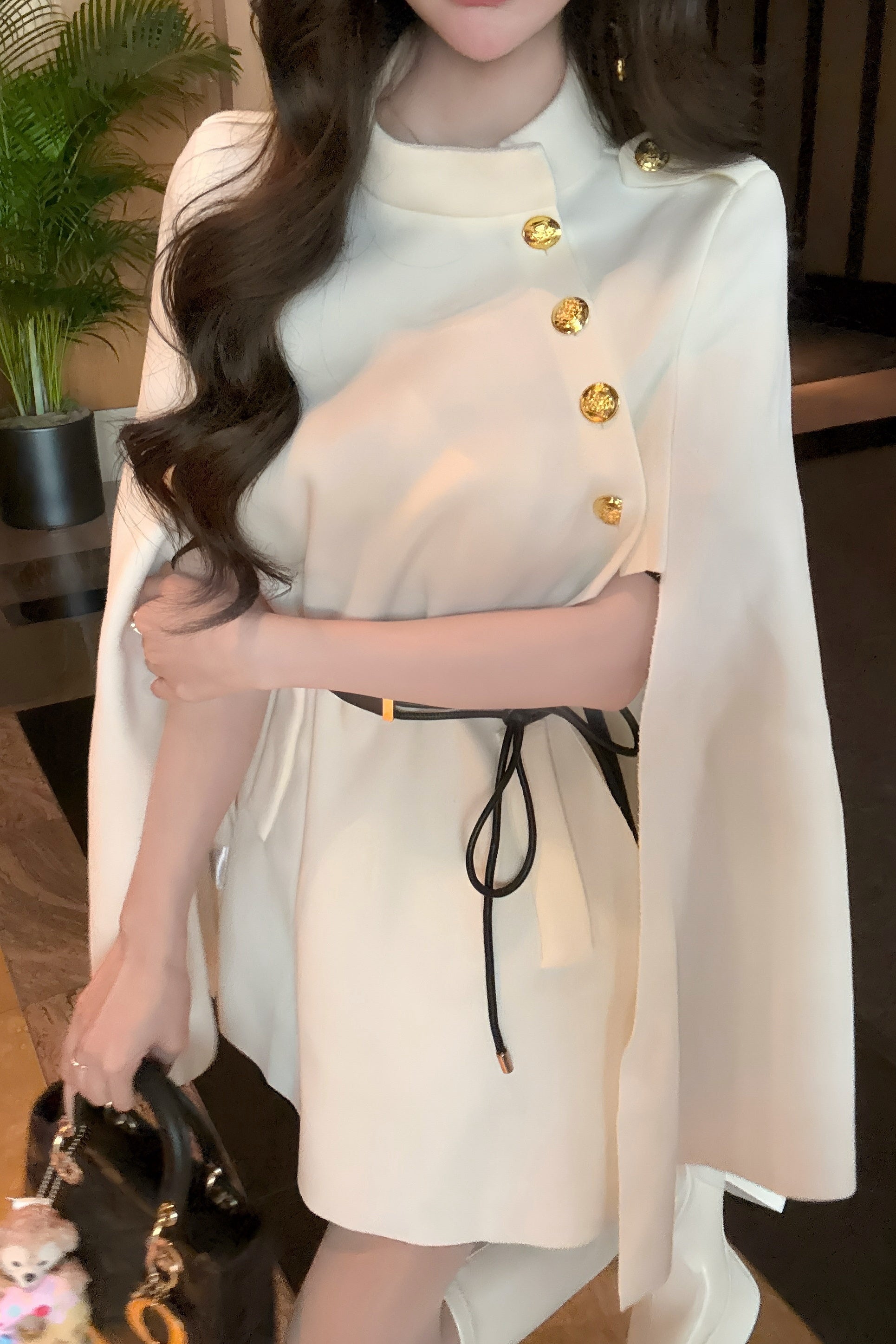 ボタンデザインケープ風ワンピース KR13678