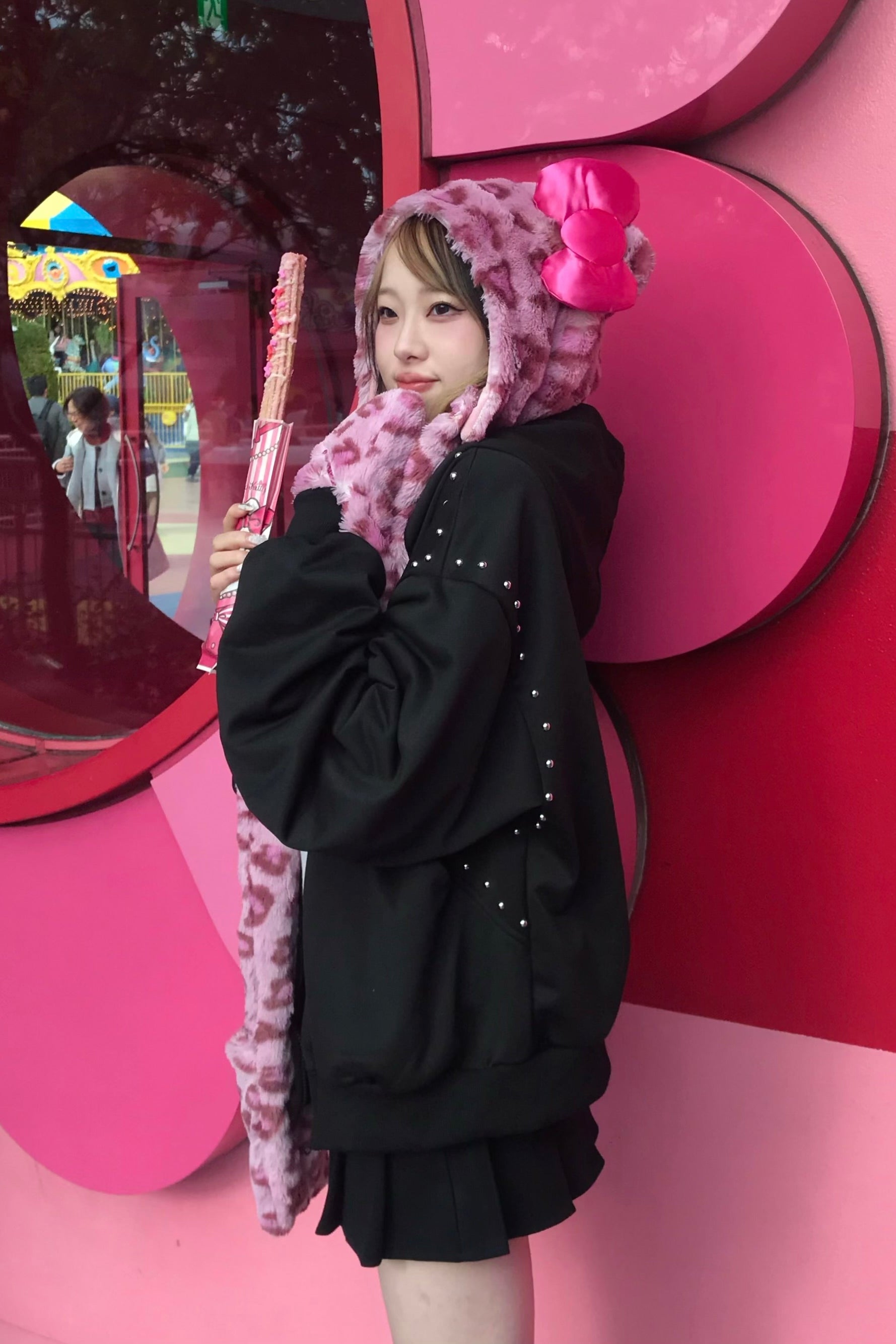 スタッズショルダージップパーカー KR13577