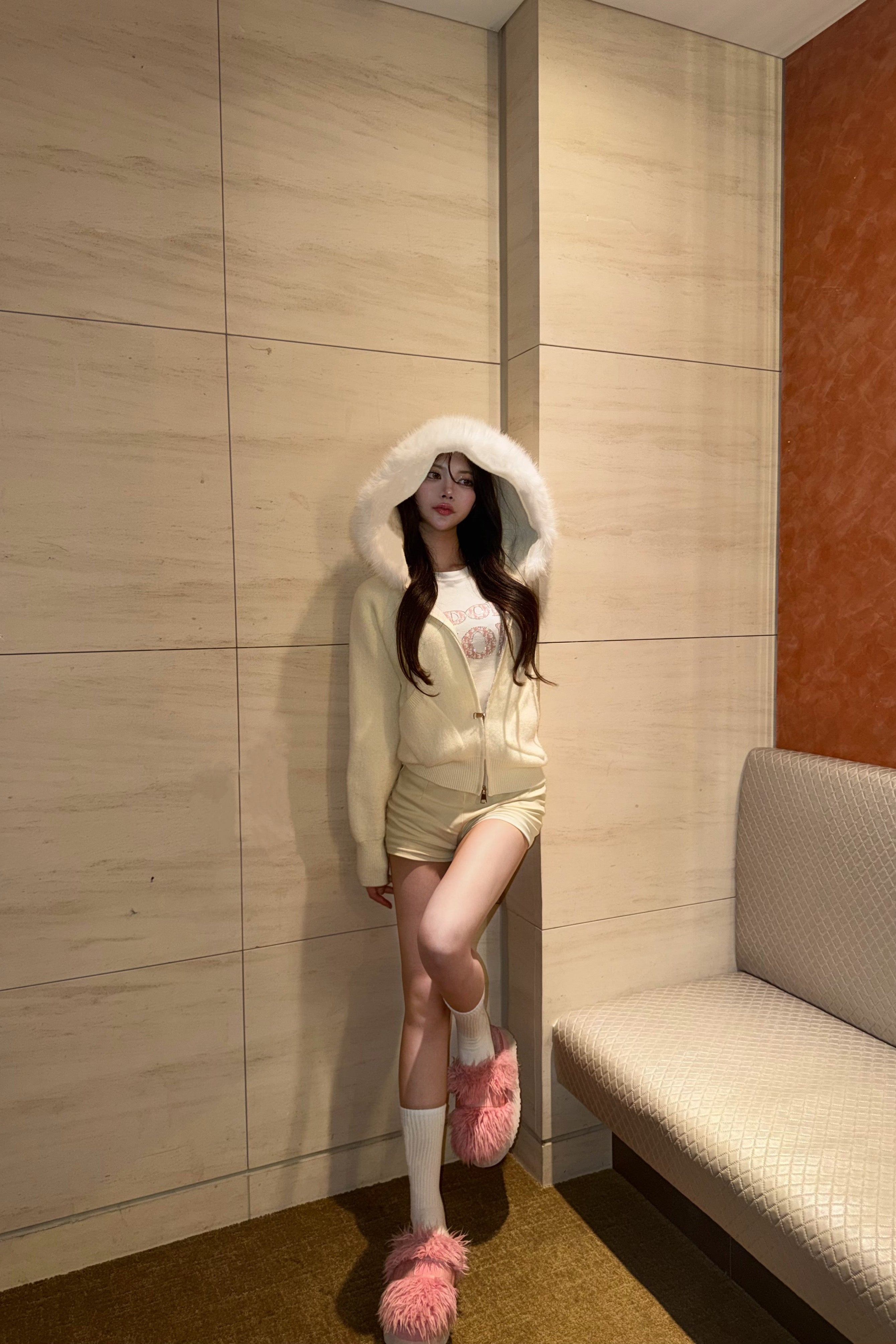 オーバーファーニットパーカー KR30007