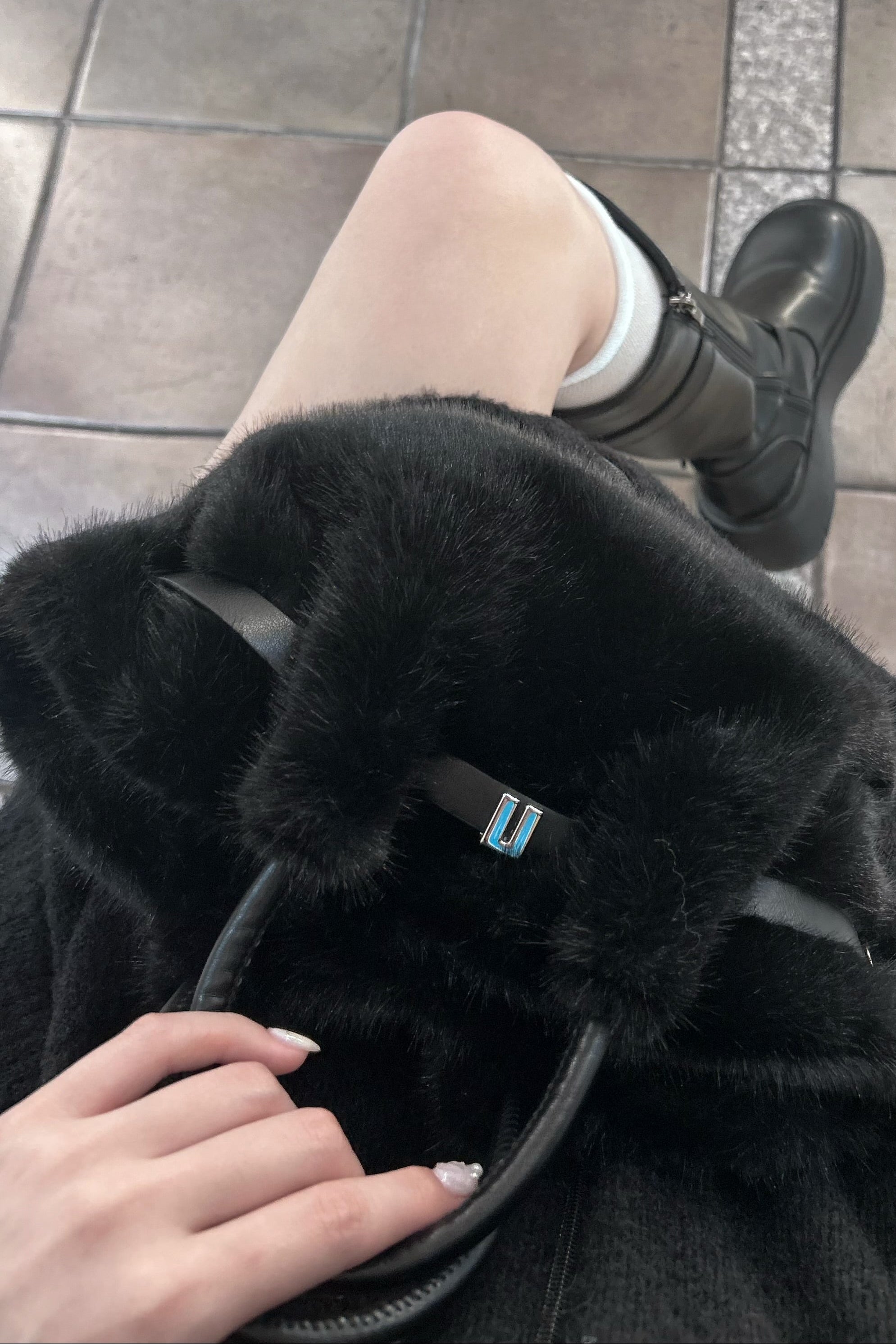 フェイクファーミニバッグ KR13643