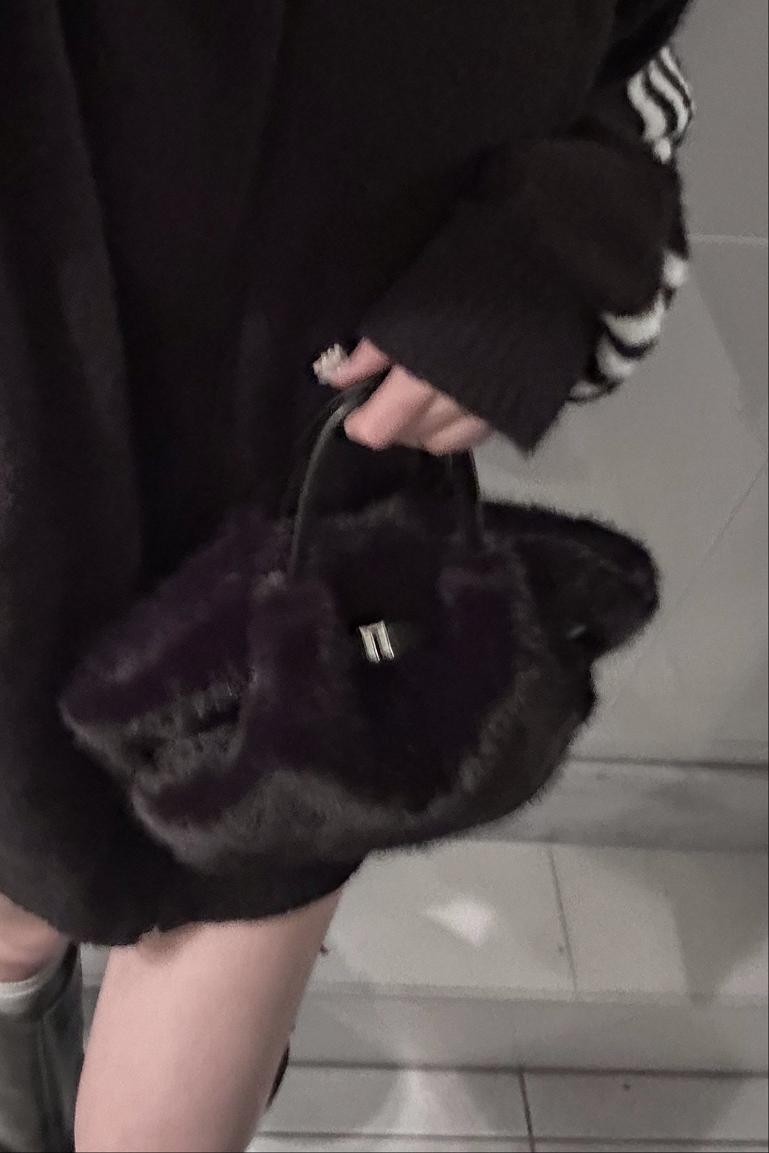 フェイクファーミニバッグ KR13643