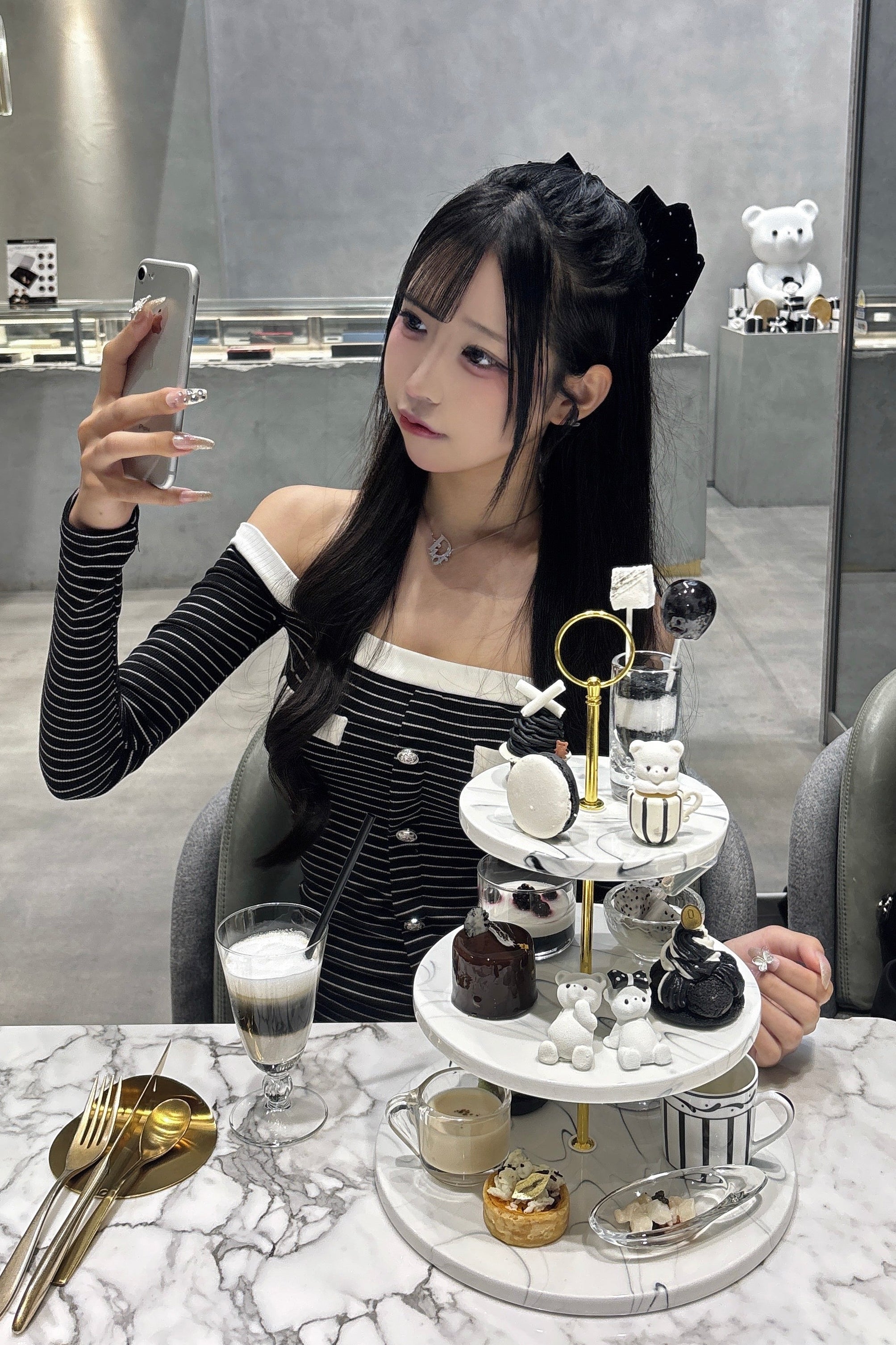 ボーダーオフショルタイトワンピース KR13402