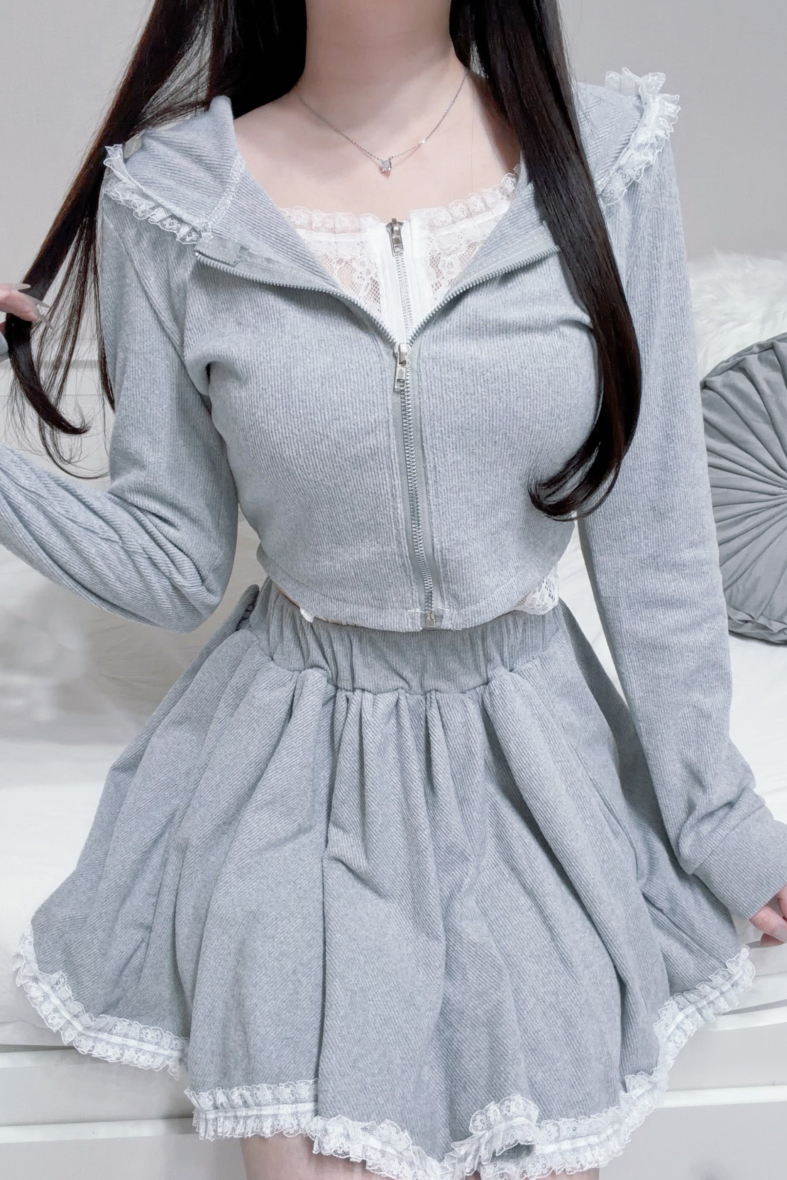 レースラインフードスウェットセットアップ KR30535