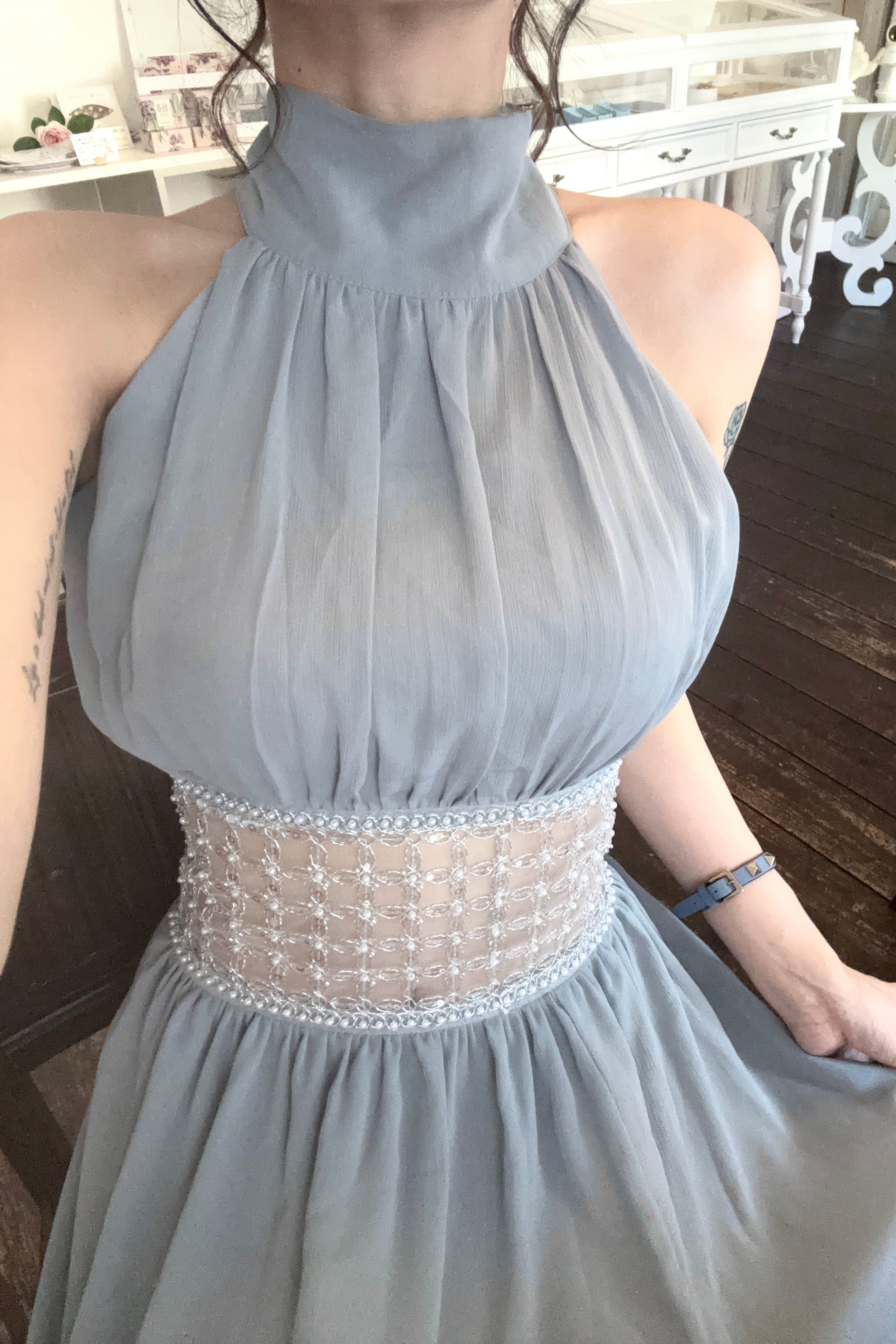 ハイネックビジューシフォンマキシワンピース KR15440