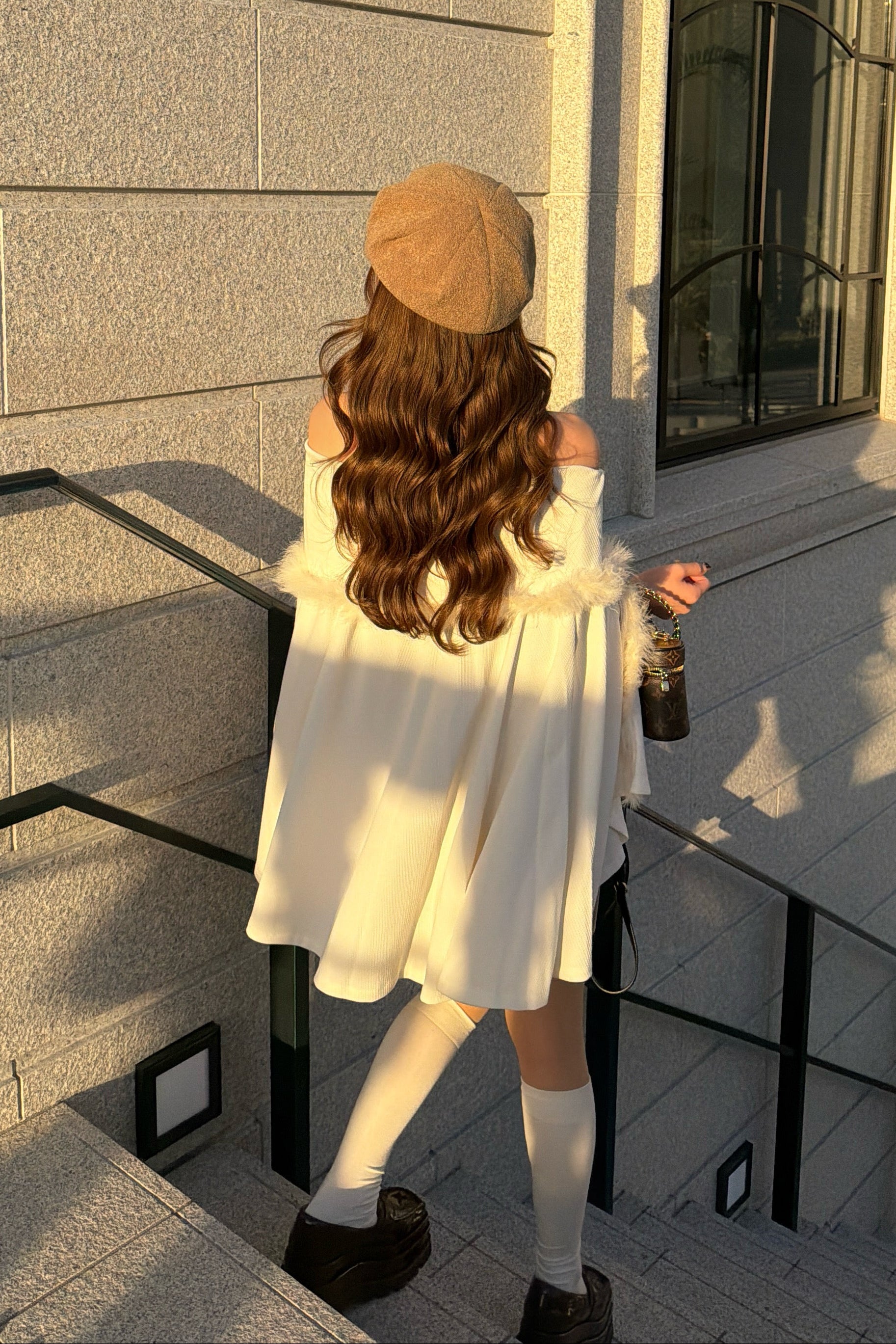 フェイクファーオフショルニット KR12482