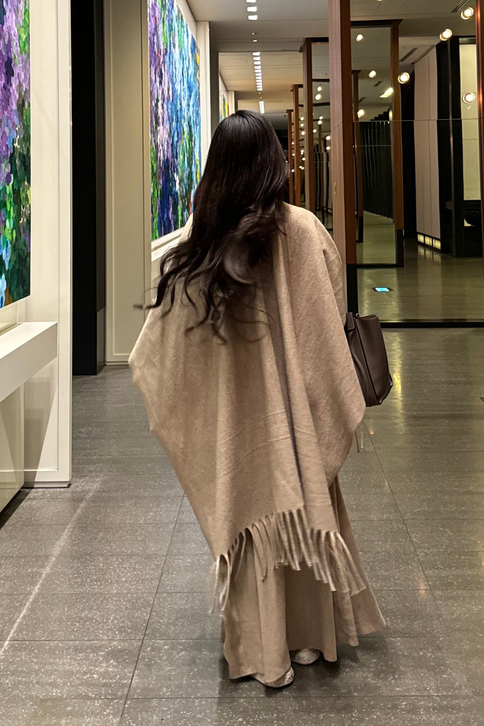 Vネックショールロングワンピース KR13835