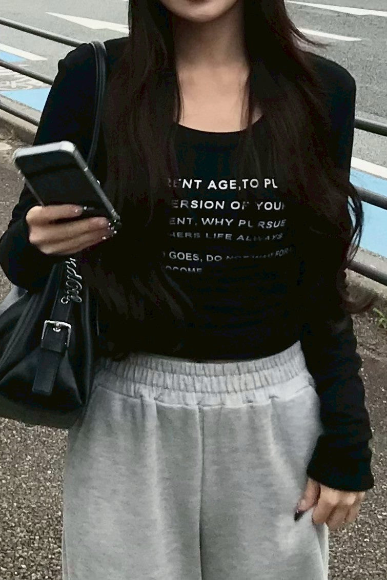 UネックロゴロングTシャツ KR10035