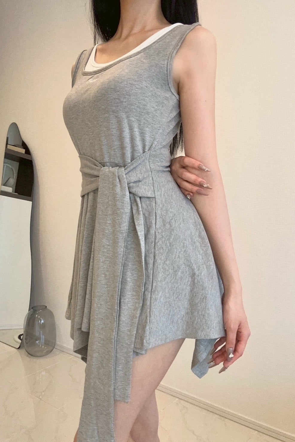 イレヘムデザインノースリワンピース KR11777