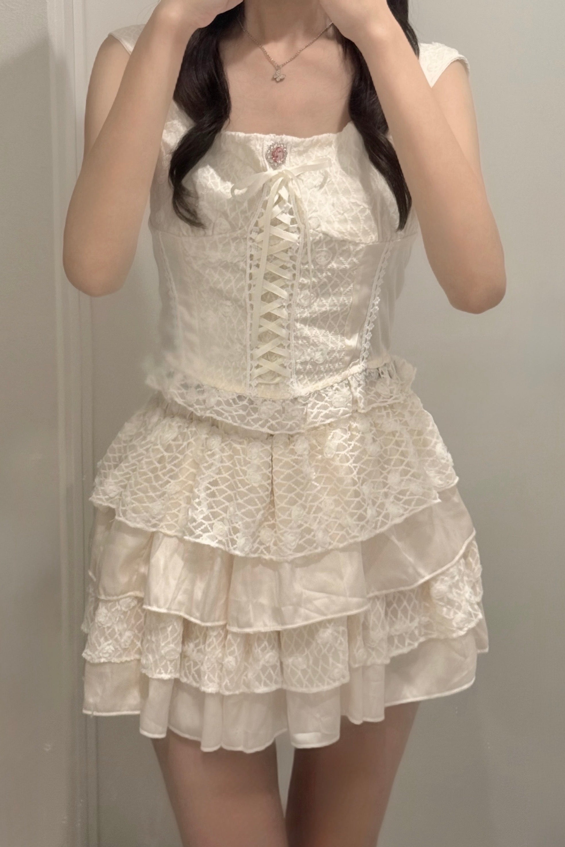 フリルレイヤードコルセットセットアップ KR11589