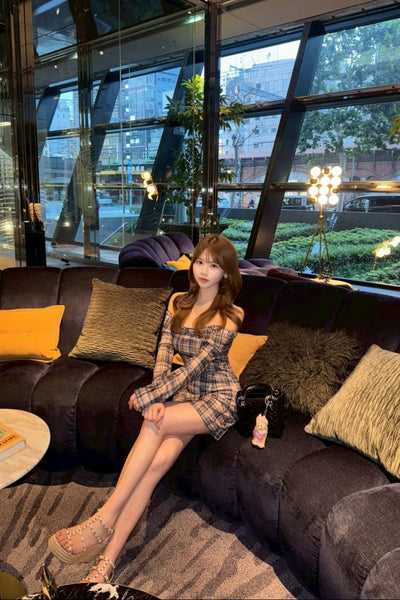 イロンyilon オフショルダー チェック柄 ミニワンピース イロンyilon オフショルダー チェック柄 ミニワンピース