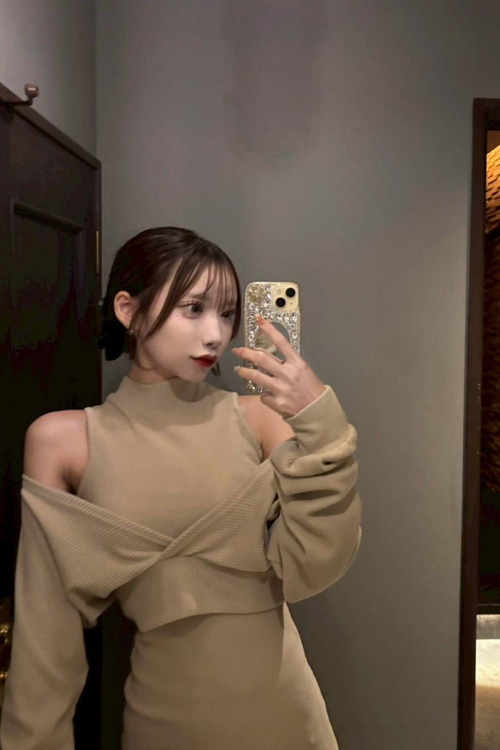 ショルダーニットワンピース KR13353