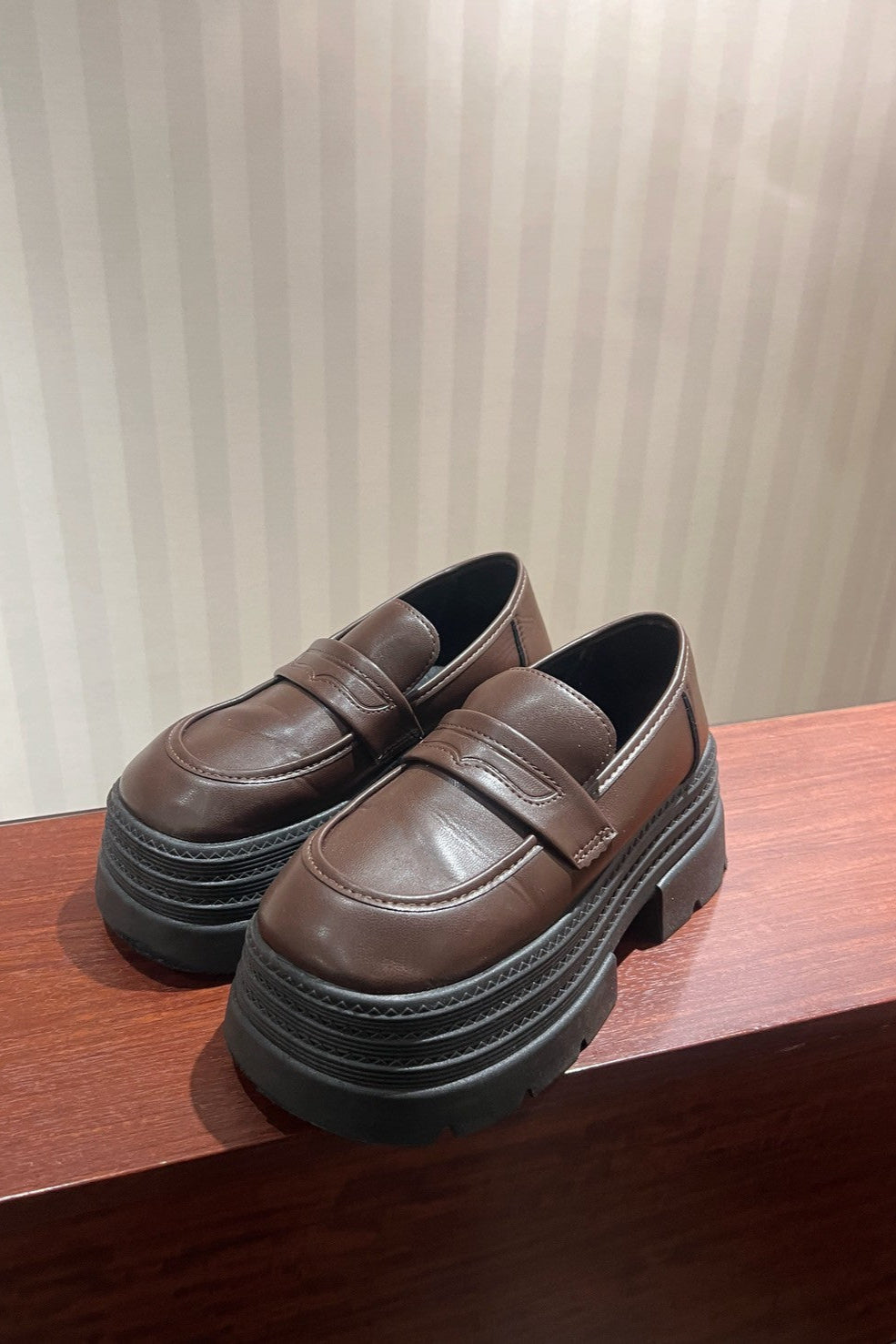 ハイソールローファー KR13237