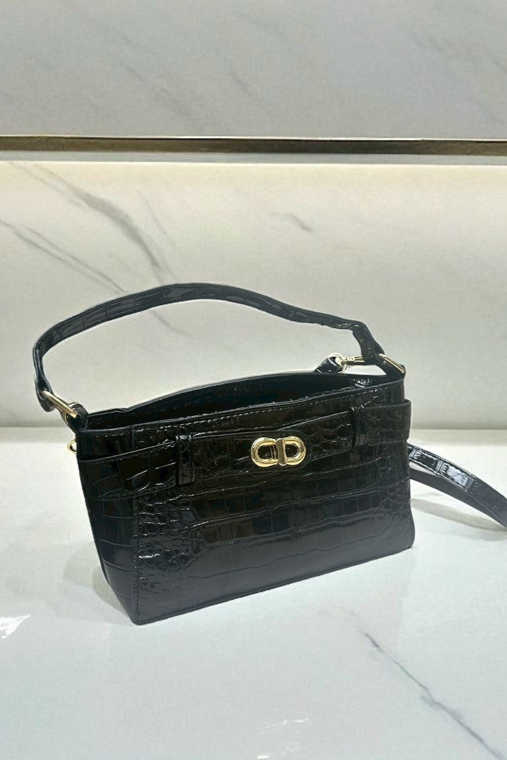 ゴールドバックルハンドバッグ KR13340