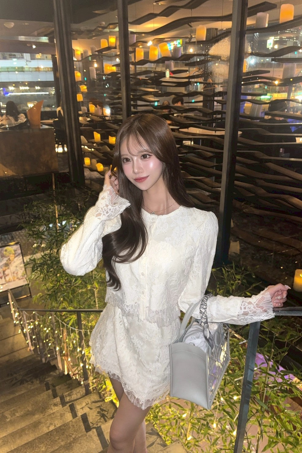 Yue ブラック レース ジップアップ　現販売品 Yue(ユエ)｜総レース ショーツ/ブラック の通販｜ELLESHOP・(エル