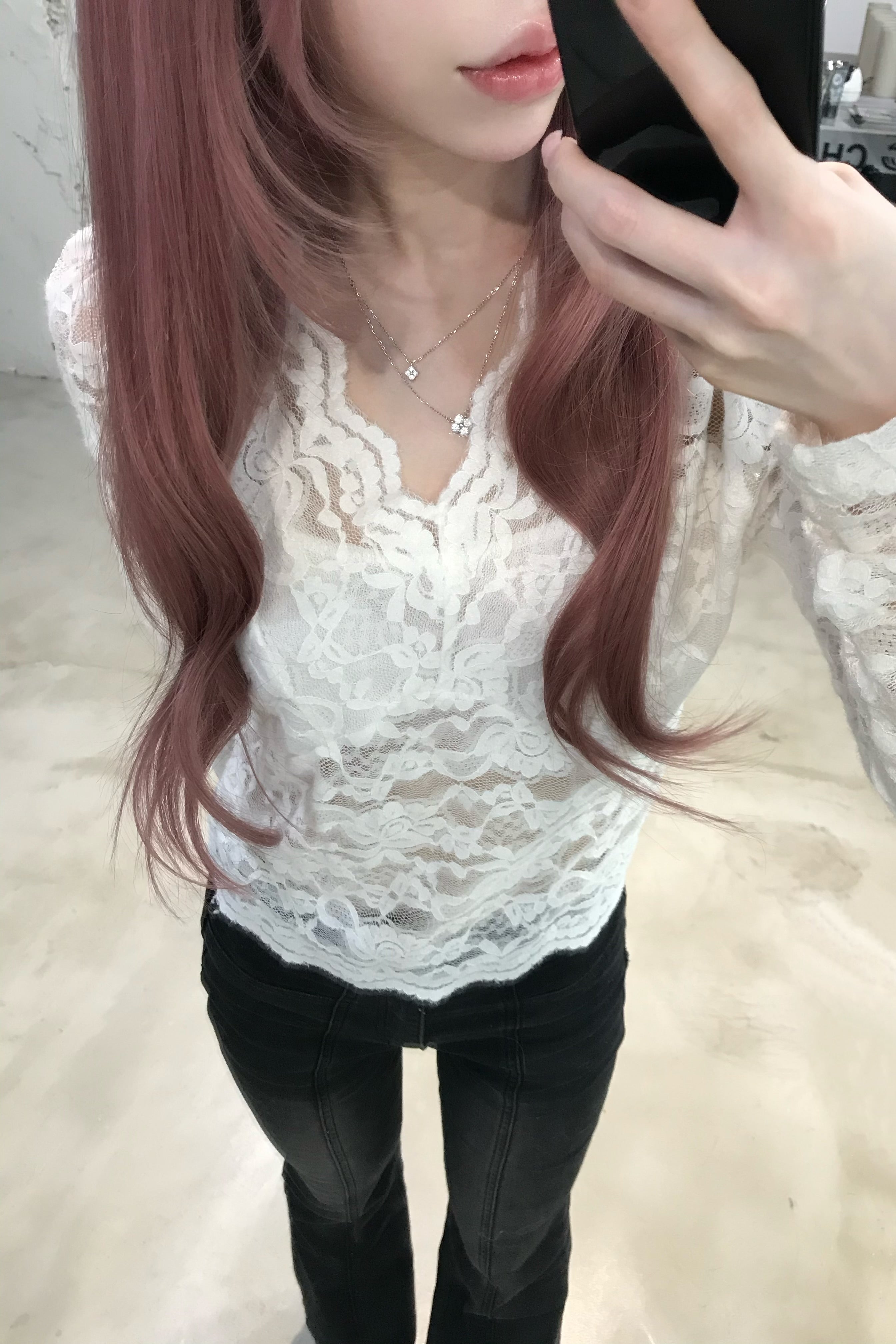 ディープVネックレーススリムトップス KR13997